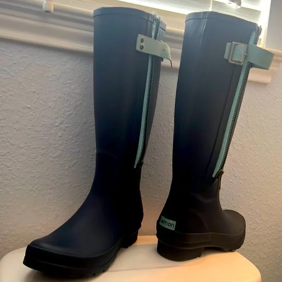 Lemon rain discount boots with bows